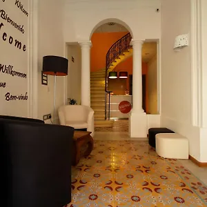 Corner Хостел