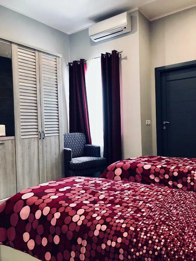 Holiday Townhouse In Sliema Centre Holiday home